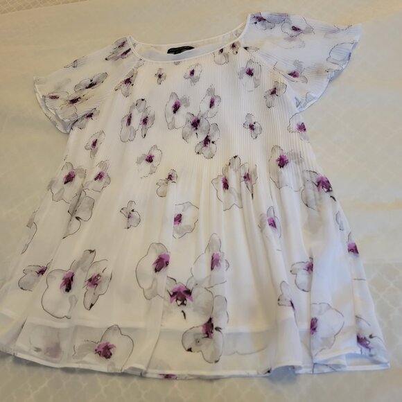 Banana Republic Blouse Top Shirt Floral Flowy White Purple Women XS-Small - Picture 10 of 16